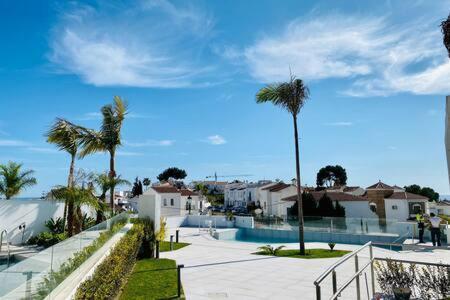 Royal Palm 22 Luxurious 3 Bedroom Penthouse Nerja Bagian luar foto